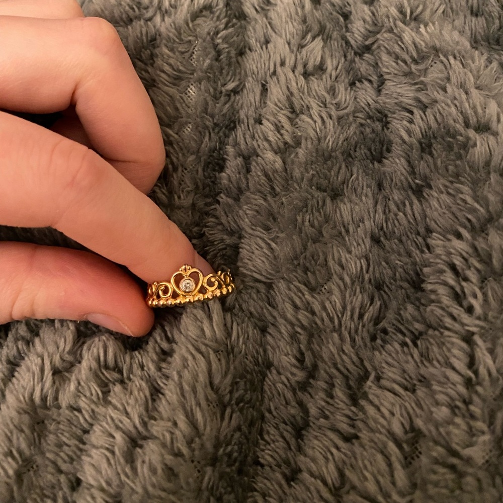 Pandora princess tiara crown ring size 7 rose gold